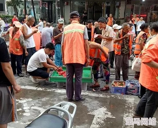 五一朝阳吃瓜群众：惊爆！路边小摊竟然藏着百万大奖，中奖者竟是一位普通环卫工！